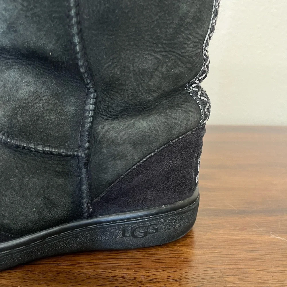 Vtg Original UGG Australia Boots Black Suede Shearling Embroidered Stitching